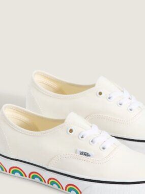 Vans Rainbow Sole Sneakers  Marshmallow Classic Icon, Canvas NEW